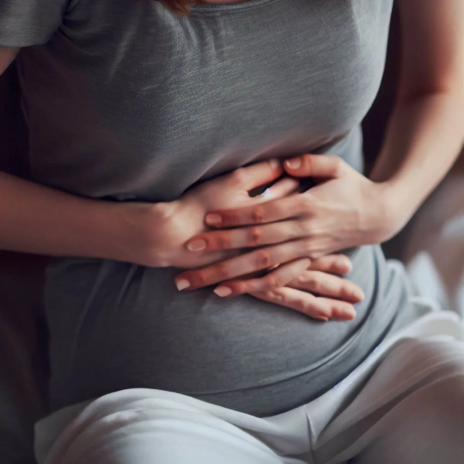 Ból Żołądka w Ciąży: Przyczyny
